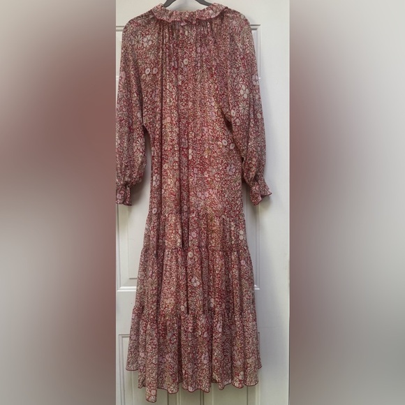 Free People Feeling Groovy Maxi
Dress Size XS only worn a few times ! - Picture 5 of 16